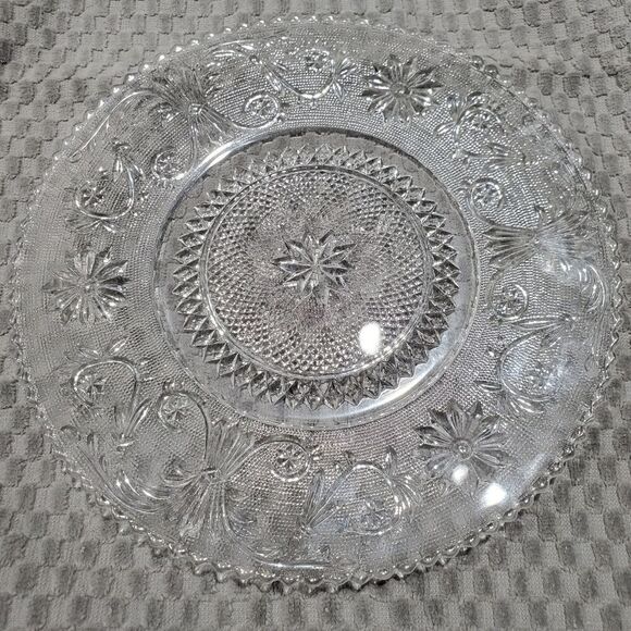VINTAGE Duncan Miller Sandwich Glass Dinner Plate 9 3/4" - Picture 1 of 4